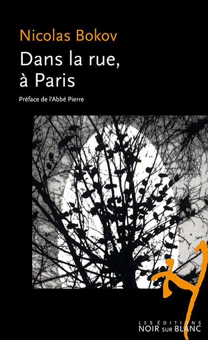 Dans la rue, à Paris